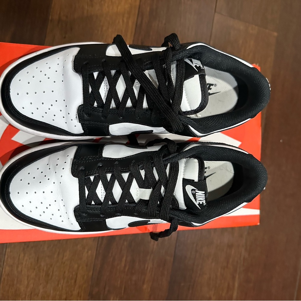 Excellent Condition Nike Panda Dunks